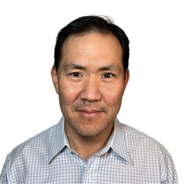 eugene chi headshot